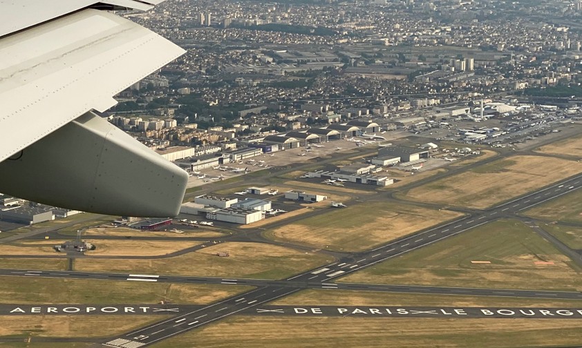 Blick auf den Flughafen Le Bourget, wo die Paris Air Show stattfindet.