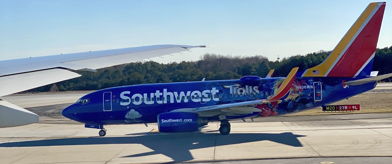 Boeing 737-700 von Southwest, fotografiert aus einem Langstreckenjet: Fliegt auch die Billigairline einst nach Europa?
