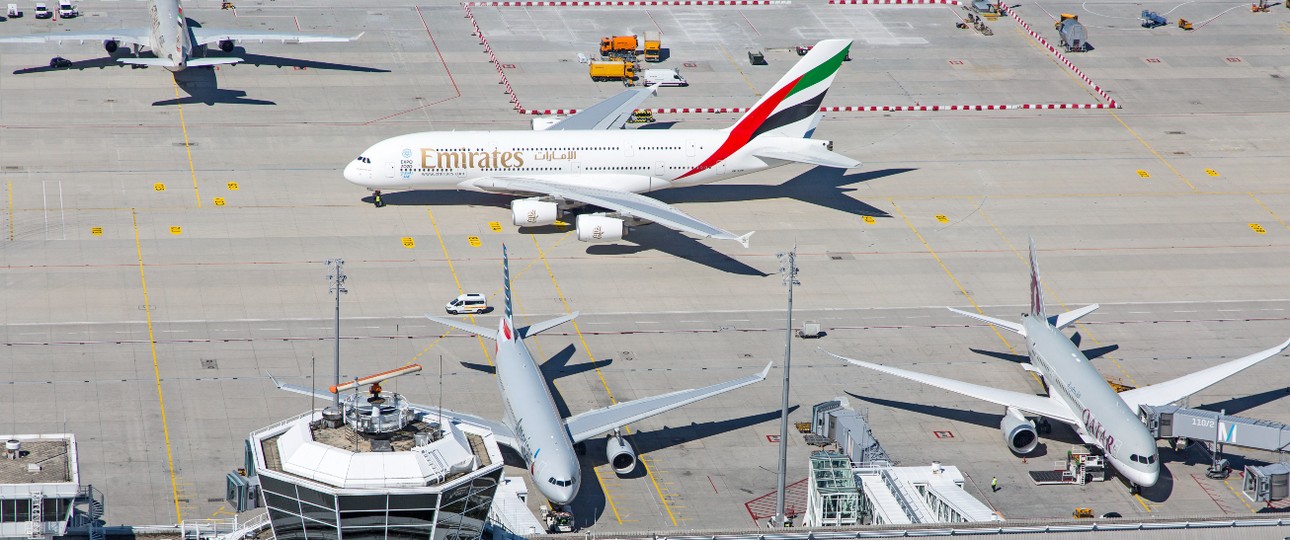 Airbus A380 von Emirates am Flughafen München: Warten auf eine neue Generation.