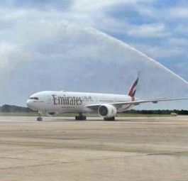 Emirates-Begrüßung in Stansted: Der dritte Londoner Flughafen der Airline.