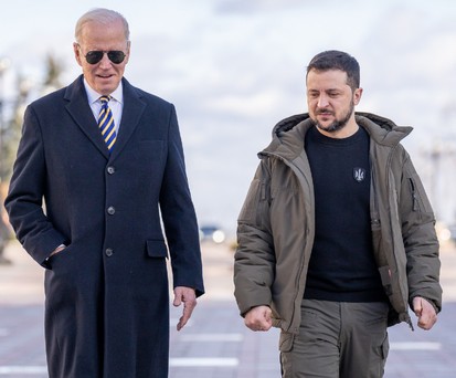 Präsidenten Joe Biden und Volodymyr Zelenskyy in Kyiv: Russland war vorgewarnt.