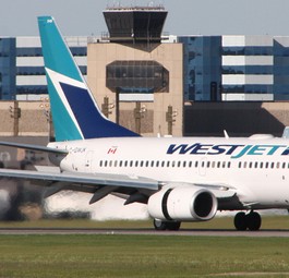 Boeing 737 von Westjet: Die großen Airlines warten auf Hilfe.