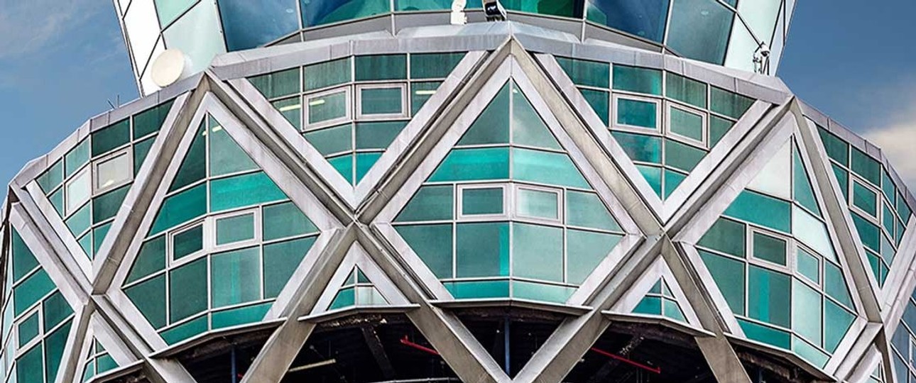 Tower des Flughafen Bogota: Ein Teenager übernahm die Kommunikation.