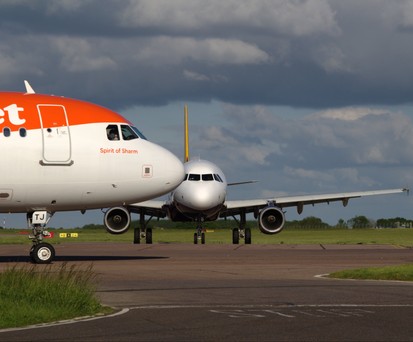 Flieger am Flughafen London-Luton: An- und Abflüge wurden gestoppt.