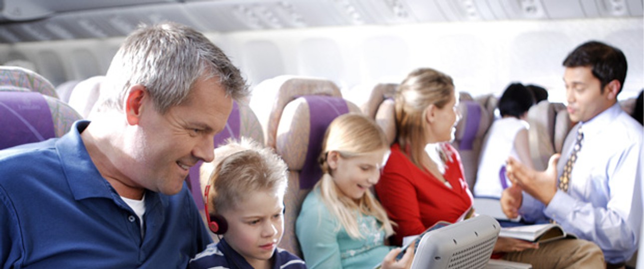 Economy Class einer Boeing 777 von Emirates: Bald ein Sitz mehr?