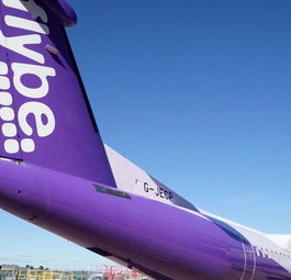 Flieger von Flybe: Die Marke verschwindet.