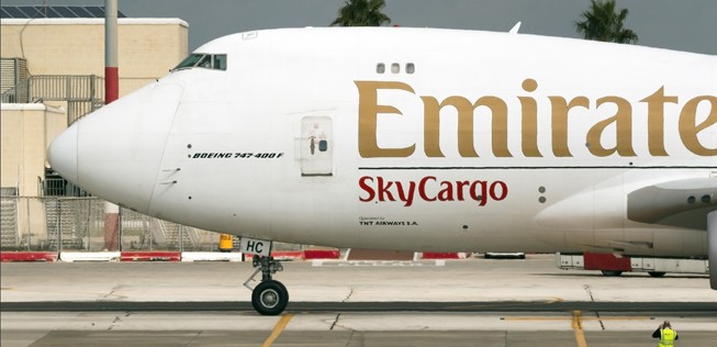 Platz 2: Emirates Sky Cargo. 11,2 Millionen Tonnen Fracht. Die Flotte von Emirates Sky Cargo umfasst nur 14 Jets, darunter auch die Boeing 747. Doch den größten Teil der Fracht transportiert die Airline an Bord der über 200 Passagierflieger.