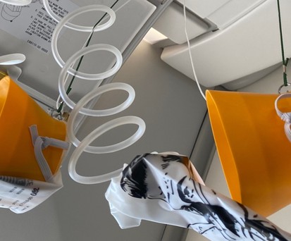 Herausgefallene Sauerstoffmasken: In großer Höhe bleibt wenig Zeit.