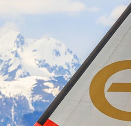 Leitwerk einer Saab 2000 von Etihad Regional: Der Markenname verschwindet wieder.