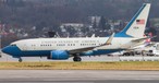 Boeing C-40 der US Air Force: Reist der ukrainische Präsident mit der Maschine mit dem kennzeichen 10-0041?