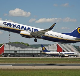 Flughafen Memmingen: Kommendes Frühjahr stationiert Ryanair eine zweite Maschine am Airport.