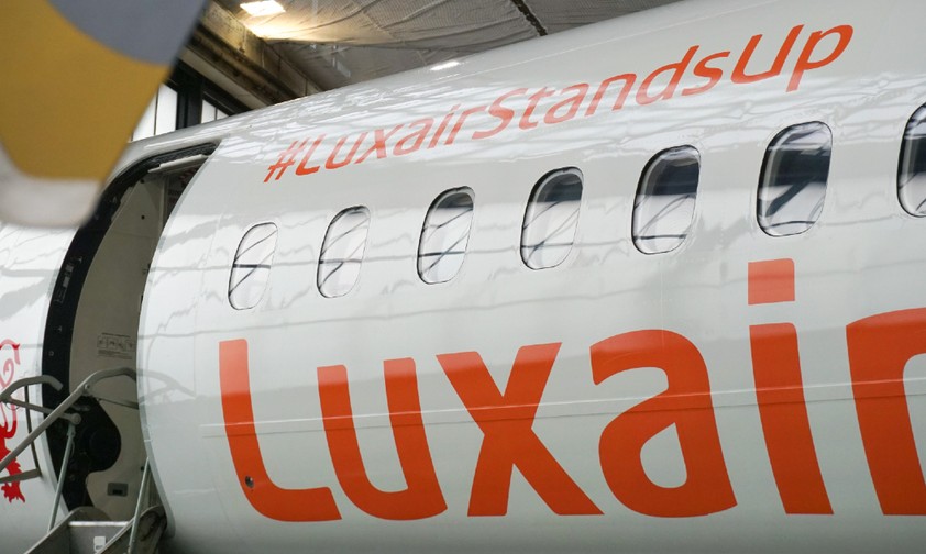 Die orangene Spezialbemalung zum Thema Gewalt gegen Frauen ist nicht mehr unterwegs.