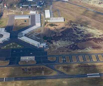 Flugplatz Schönhagen aus der Luft: Der Flugplatz bei Berlin ist der größte Verkehrslandeplatz Ostdeutschlands.