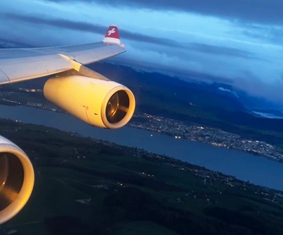 Blick aus einem Airbus A340 von Swiss: Die Fluglinie plant neue Fernziele.