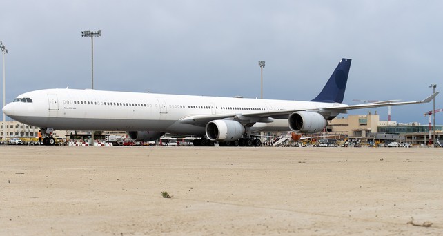 ex lufthansa airbus a340 600 d aihv palma usc