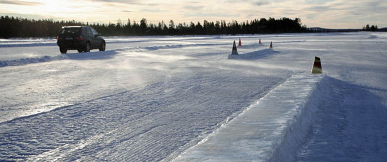 Autotest in Arjeplog: Ein Riesengeschäft.