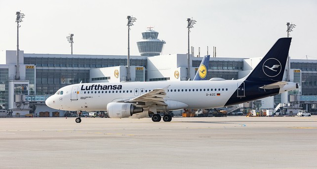 Airbus A320 von Lufthansa: Auf Kurzstrecken wird derzeit eine reduzierte Reinigung getestet. 