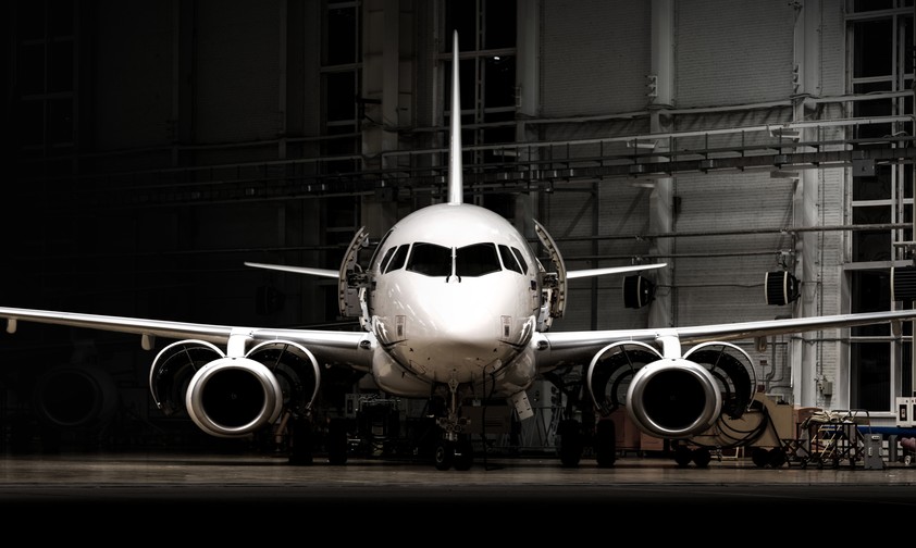 Superjet 100: Die Triebwerke müssen in Frankreich repariert werden.