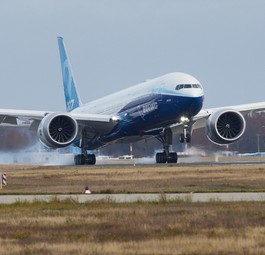Landung in Frankfurt: Die erste Boeing 777X kam am 18. November am frühen Nachmittag an.