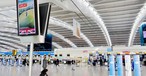 Anfangs gab es viel Ärger wegen der katastrophalen Gepäckanlange, doch die Probleme gehören der Vergangenheit an. Terminal 5 von London-Heathrow wurde nun zum besten Flughafen-Terminal der Welt gewählt. Für den gesamten Flughafen reicht es für Platz 10.