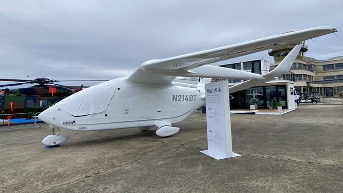 Alia CX300 von Beta Technologies: Elektrisch, aber kein Senkrechtstarter.