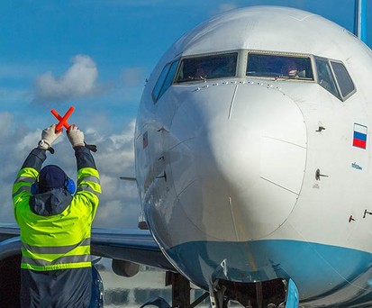 Flieger von Pobeda: Rundflüge ab Moskau.