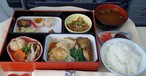 Eine so gesunde Bento-Box kommt sicher auf den ausklappbaren Tisch einer japanischen Airline, oder?