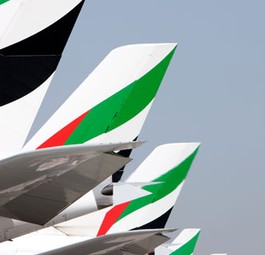 Bei Emirates bekommen Passagiere bei einem Stopover zwischen 8 und 24 Stunden ein Hotelzimmer gestellt – aber nur, wenn es keine frühere Verbindung gibt.