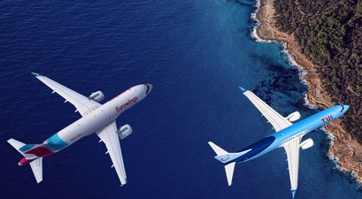 Flugzeuge von Eurowings und Tui über einer Küste (Montage): Urlaubsnachholfbedarf.
