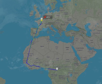 Flugverlauf von AF757: Der Flug muss ein großes L fliegen.