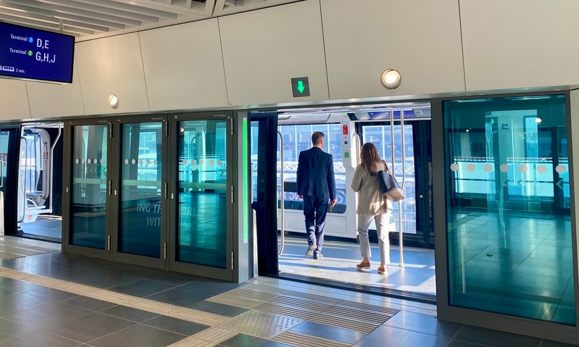 Skyline-Bahn in Frankfurt: Erstmal außer Betrieb. 