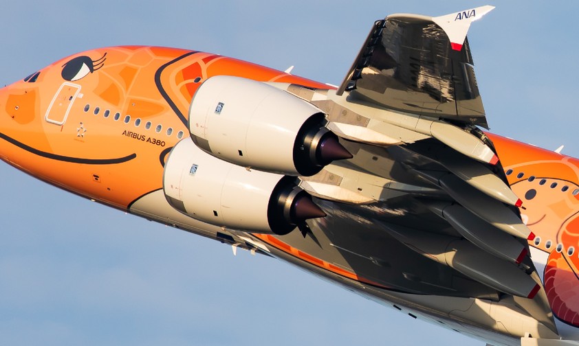 Der Airbus A380 mit dem Kennzeichen JA383A: Der Superjumbo von ...