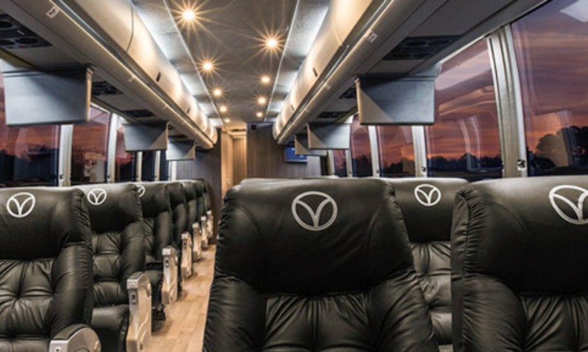 Die Kabine eines Vonlane-Luxusreisebusses: Der amerikanische Anbieter bietet nur wenige Sitze pro Bus.