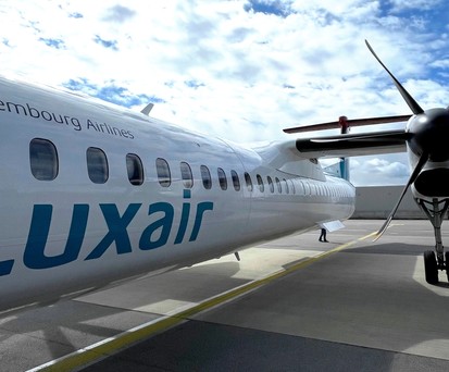 luxair dash 8 vorfeld geparkt
