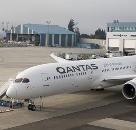 Flug zum Supermond: Qantas bietet einen Sonderflug mit ihrer Boeing 787 an.