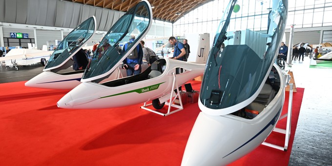 Die Segelflugzeug-Industrie kehrt zurück nach Friedrichshafen mit der AERO Gliding Expo