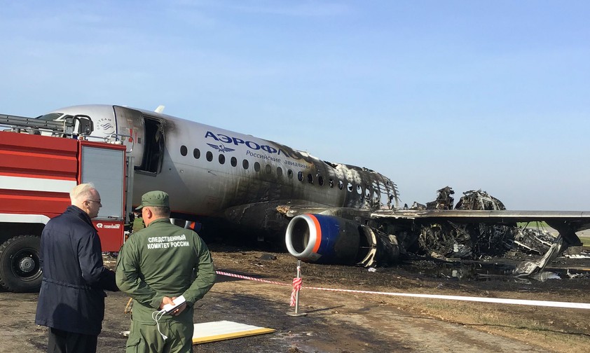 Pilot des Superjets meldete Probleme mit Flugsteuerung