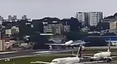 Embraer E195-E2 von Azul: Das Flugzeug hebt erst kurz vor dem Ende der Piste ab.