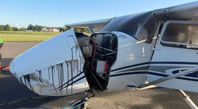 Cessna 182 nach der Landung: Der Propeller fehlt.