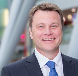 Thomas Schnalke, Chef des Flughafens Düsseldorf: Fliegt gerne nach Athen.