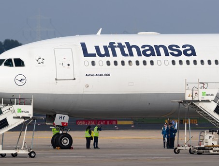 D-AIHY: Der Airbus A340-600 von Lufthansa steht jetzt in Düsseldrof - wie die drei anderen Exemplare auch.