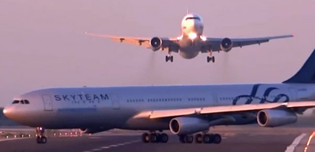 Der heikle Moment: Die Boeing 767 fliegt auf den Airbus A340 zu.