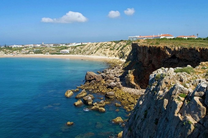 Die Pousada de Sagres thront auf den Klippen