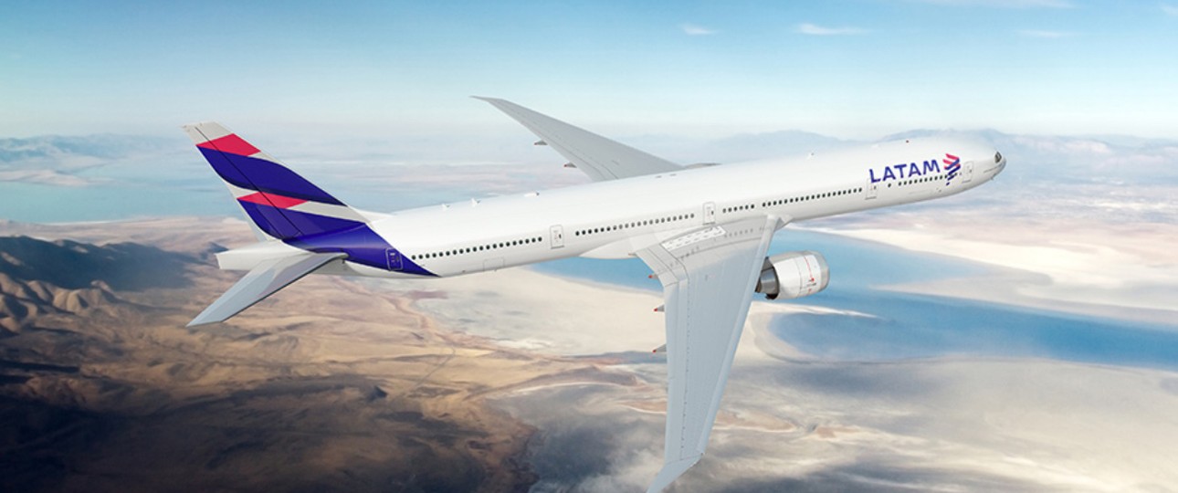 Boeing 777 von Latam: Merkwürdige Route.