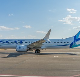 Boeing 737 max 8 der Scat Airlines: Die Airline macht den Abflug aus München.