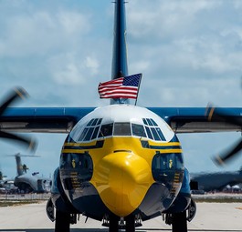 Die Hercules C-130J Fat Albert: Das Flugzeug muss im Winter nach England.