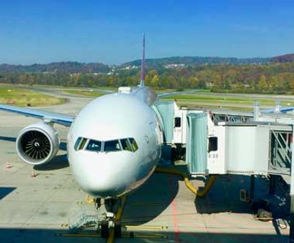 Die Boeing 777 ist der neueste Langstreckenflieger von Swiss. Ihre Kabine dient als Blaupause für die Renovierung, die auch bei den letzten Airbus A340 ansteht.