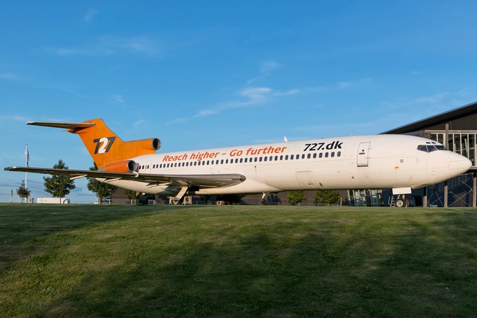 Die Boeing 727-200 im dänischen Skanderborg: Die Maschine ...