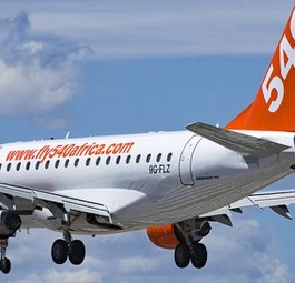 Embraer von Fly540: Fastjet will die Airline in Angola und Ghana umstrukturieren.