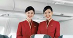 Flugbegleiterinnen von Cathay Pacific: Drei Mitarbeiterinnen der Fluglinie wurden auf einem Flug ab Zürich belästigt.